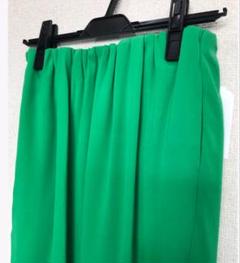プロフお得情報有CYAN トレンド緑　総ゴムギャザーパンツお洒落すぎるパンツのサムネイル