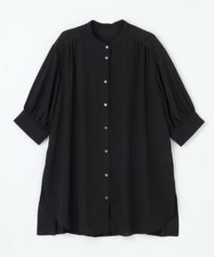 anyFAM バックプリーツシャツ　ブラウス　黒　7分袖