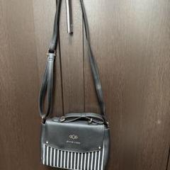 ショルダーバッグ