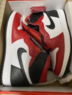 ナイキ NIKE AIR JORDAN1 SATAIN RED