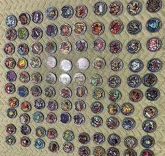 妖怪メダル500枚ぐらいまとめ売り Yokai Watch 500 Yokai Medals lined up! Yokai Watch - YouTube