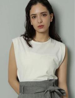 Arpege story ショルダータックTシャツ