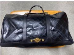 ジャンニヴェルサーチ　ボストンバッグ　メデューサ　レザー　デカロゴ　黒 ヴェルサーチVersace ボストンバック黒レザー