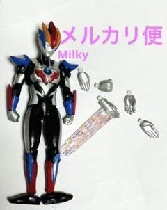 【新品箱未開封】ウルトラマン コンバージ 005 006 ティガマルチ オーブ Amazon | 超動αウルトラマン8 [アソート3種セット (1