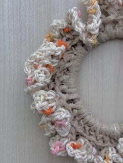 ハンドメイド かぎ針編み ヘアゴム 生成り ピンク オレンジ