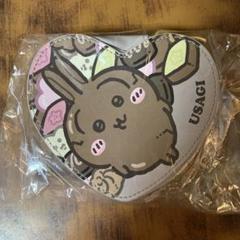 ちいかわ　しまむら　ダイカットポーチ　うさぎ