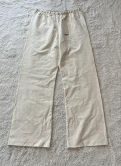 【新品タグ付き】　qualite カリテ　ズボン　スラックス　パンツ　アイボリー