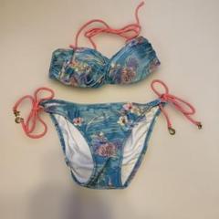 Be-6★新品★BeachQueen 水着　9M★レディース　セパレート　ビキニ Amazon.co.jp: [Beach Queen] 水着 レディース （ビーチクイーン