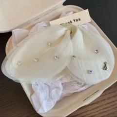 蝶々　ヘアクリップ　クリーム色　大き目　綺麗なヘアアクセ