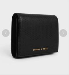 【新品未使用】CHARLES & KEITH ブラック二つ折り財布 2025年最新】Charles & keith 財布 二つ折りの人気アイテム