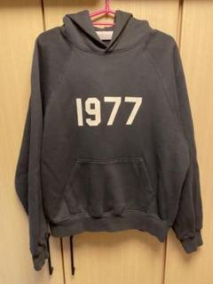7月13日まで！ESSENTIALS 1977 ブラックパーカー FOG ESSENTIALS/エッセンシャルズ 1977 HOODIE KNIT フーディー