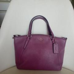 COACH パープル レザー ハンドバッグ