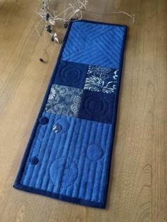 古布　藍染　パッチワークキルト　古布リメイク　ハンドメイド　テーブルセンター 古布 藍染 型染 絣 紬パッチワーク テーブルセンター マット