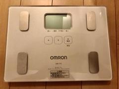 オムロン 体重体組成計 HBF-912