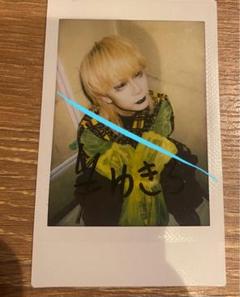 サイン入りポストカード SUGA SUGA | Agust D TOUR 'D-DAY' ポストカード ステッカー｜Yahoo