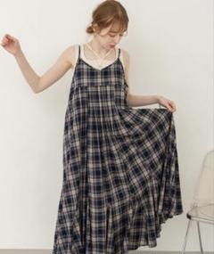 美品！hinari ワンピース　グリーン hinari 「hinari」 半袖ワンピース FREE グリーン レディース