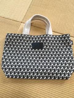 ピカチュウ トートバッグ ポケモンセンターオンライン