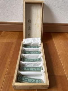 茶道具 青磁 木の葉菓子鉢 暁泉窯 権泰鉉 作歴+共箱 定価35万円 未使用 Amazon.co.jp: 茶道具 青磁 木の葉菓子鉢 暁泉窯 権泰鉉 作歴共