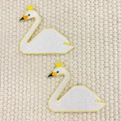 刺繍ワッペン　鳥　白鳥　スワン　2枚セット　特価