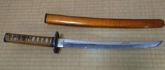 【模造刀】龍のデザイン品 重量感ある日本刀 約５３cm 鞘オレンジ色 柄ベージュ m87573384985_1.jpg?1728223709