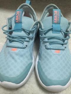 New Balance RCVRY ライトブルー キッズシューズ