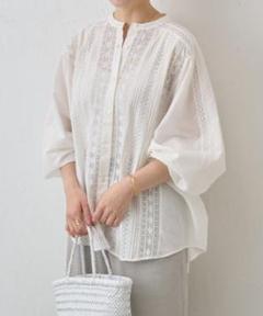 BEARDSLEY リバーレースドルマンブラウス美品 - メルカリ