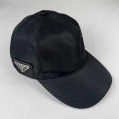 ⭕️極美品　PRADA　プラダ　キャップ　黒　ブラック　専用袋付き　Sサイズ ⭕️極美品 PRADA プラダ キャップ 黒 ブラック 専用袋付き S