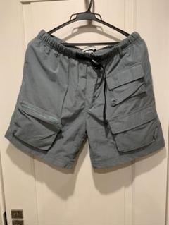 アーバンアウトフィッターズ / ユーティリティ カーゴ ショートパンツ