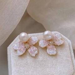 パーティ 結婚式 【新品】フラワーパールピアス ピンク グラデーション