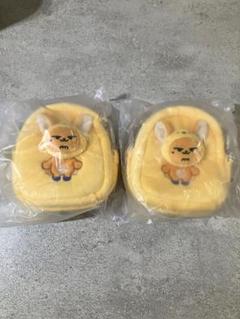 プルバトゥ ファンチュンのマルチポーチ　txt ヨンジュン　2個セット
