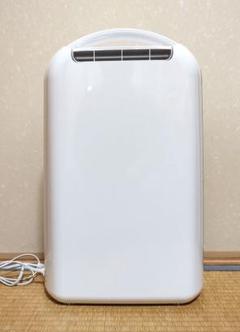 アイリスオーヤマ 除湿機 IJD-H20-A 美品 31fj0iWm8bL._SS200_.jpg