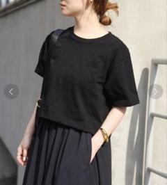 【タグつき未使用新品】Deuxieme Classe*Future Tシャツクロ タグつき未使用新品】Deuxieme Classe*Future Tシャツ