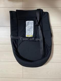 抱っこ紐、新生児シート