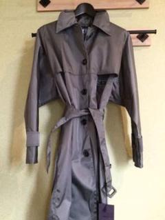 PRADAトレンチコート 新品