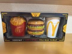 エヴァとマックのコラボフィギュア抽選結果の確認方法とメルカリ