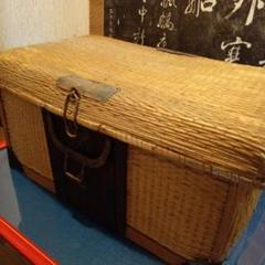 江戸時代幕末期〜明治時代後半期頃武家旧家蔵出道中仕様鋏箱形時代柳行李珍品当時物 m88079943212_1.jpg?1712064155