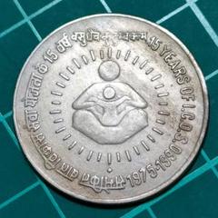 インド　1ルピー銀貨　4枚　ケース付き　古銭　銀貨　外国コイン インド 1ルピー銀貨 4枚 ケース付き 古銭 銀貨 外国コイン