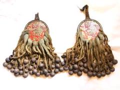 【 金唐革雲龍図連馬鈴 】　鉄鈴73個　江戸時代　資料館級 金唐革雲龍図連馬鈴 】 鉄鈴73個 江戸時代 資料館級 - メルカリ