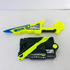 s24g-836k【中古】仮面ライダー ゼロワン　DXプログライズホッパーブレード　DX飛電ゼロワンドライバー＆プログライズホルダーセット s24g-836k【中古】仮面ライダー ゼロワン DXプログライズ