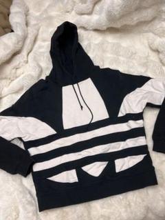 adidas ビッグトレフォイルパーカー オーバーサイズ フーディ