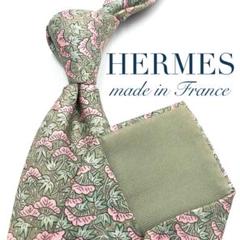 【美品】HERMES ネクタイ 松の葉 リーフ柄 総柄 グリーン ピンク