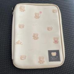 【 ジューシなクマ 】タブレットケース✨