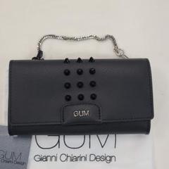 GIANNI CHIARINI ブラックバッグとポーチ Black x Black｜GIANNI CHIARINI(ジャンニ キアリーニ) │ 公式