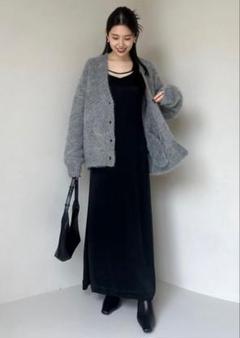 最終値下げ‼️アニュアンスanuansサテンナローワンピース 長袖 S M アニュアンス anuans サテンナローワンピース （BEIGE） -靴
