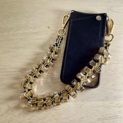 ✨キラキラ輝くビジューが目を引くスマホストラップ ショルダーストラップ