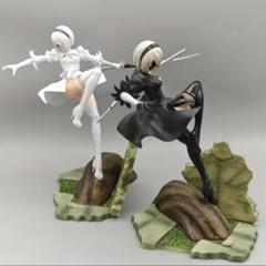 ニーア オートマタ2B　ヨルハ二号B型　黒と白のフィギュアセットのサムネイル