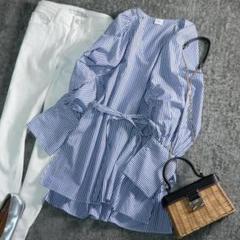 ELIN（エリン）の「【別注】＜ELIN＞Vネック ギャザー ブラウス