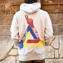 新品 PALACE SKATEBOARDS パレス ピースサイン ロゴパーカー