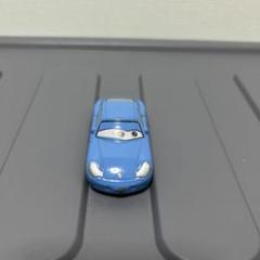 サリー　はにかみタイプ カーズ トミカ サリー はにかみタイプ - メルカリ
