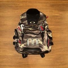 Amazon.com | Oakley Men's Big Kitchen Sink Backpack, Herb
